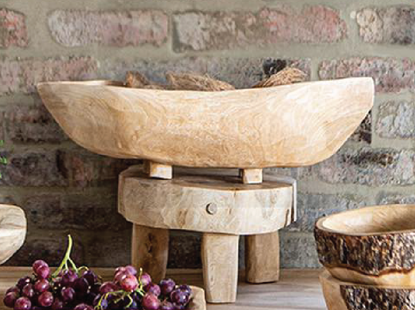 OVAL BOWL WITH 4 LEGS